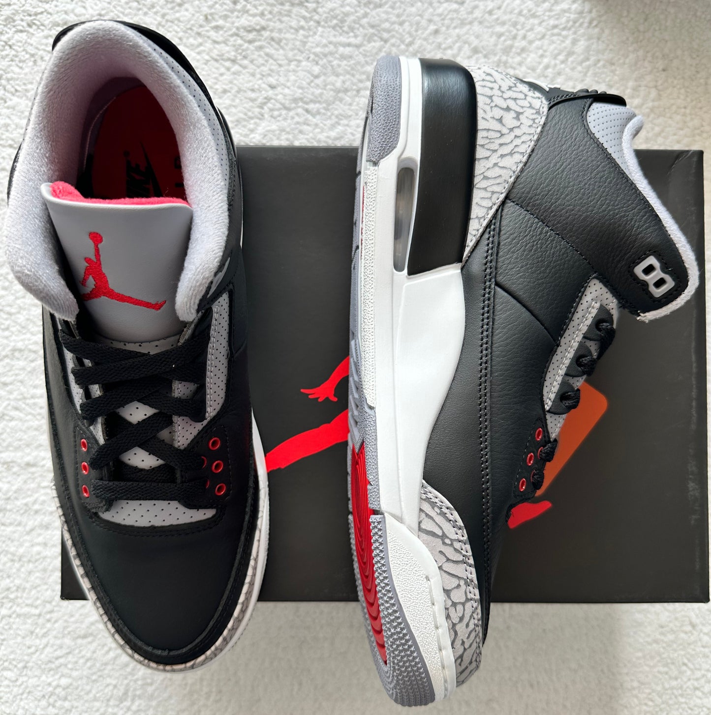 Air Jordan 3 Retro Black Cement. Talla 27 cms