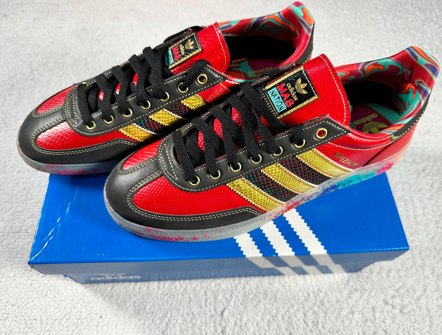 Adidas Handball Spezial. Talla 27 cms