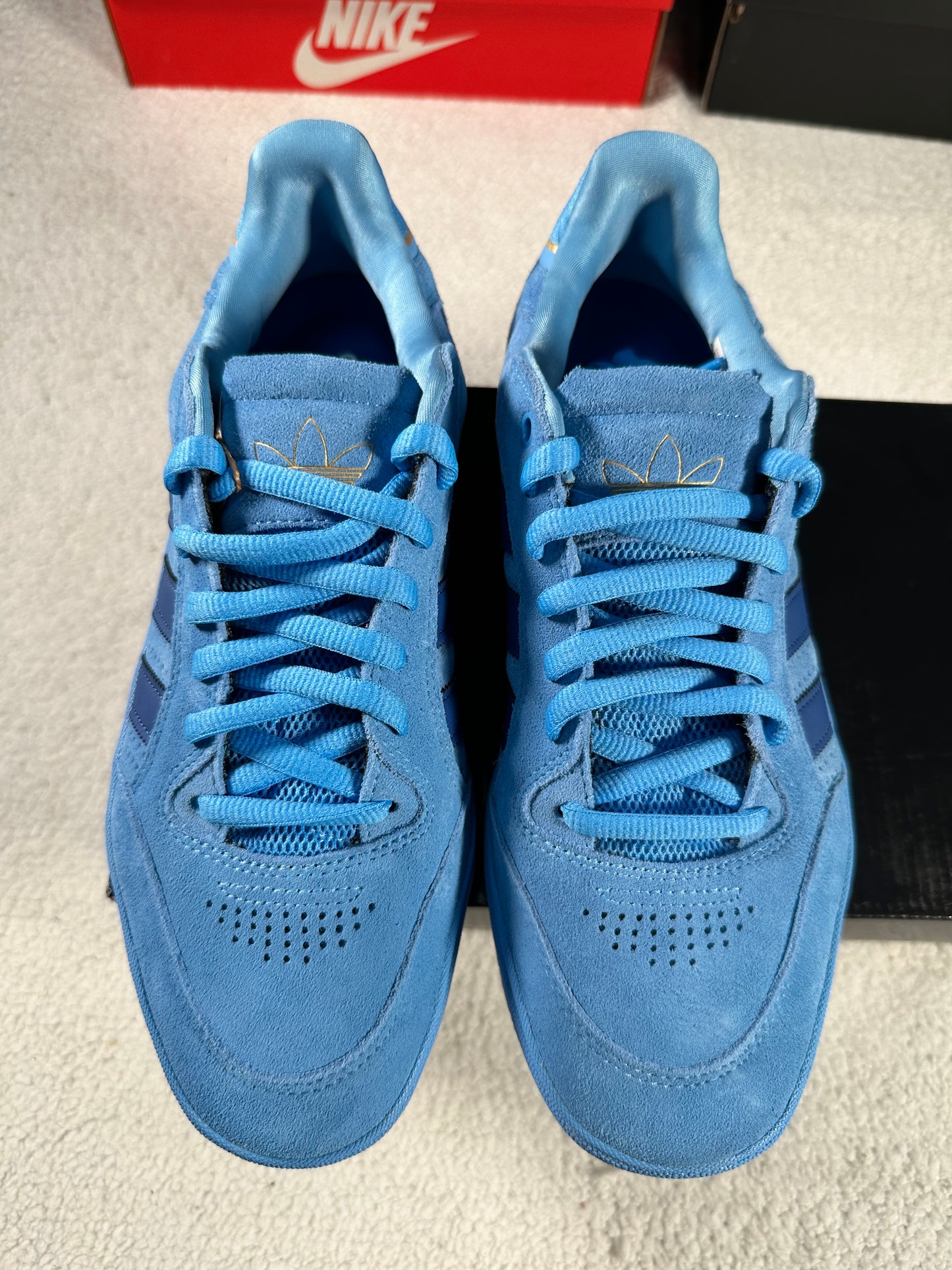 Adidas Tyshawn Low. Talla 27 cms
