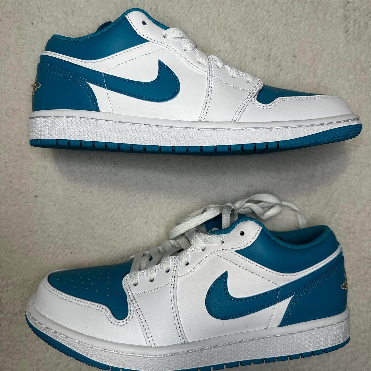 Sneakers Nike Air 1 Low Azul con Blanco. Talla 26 cms