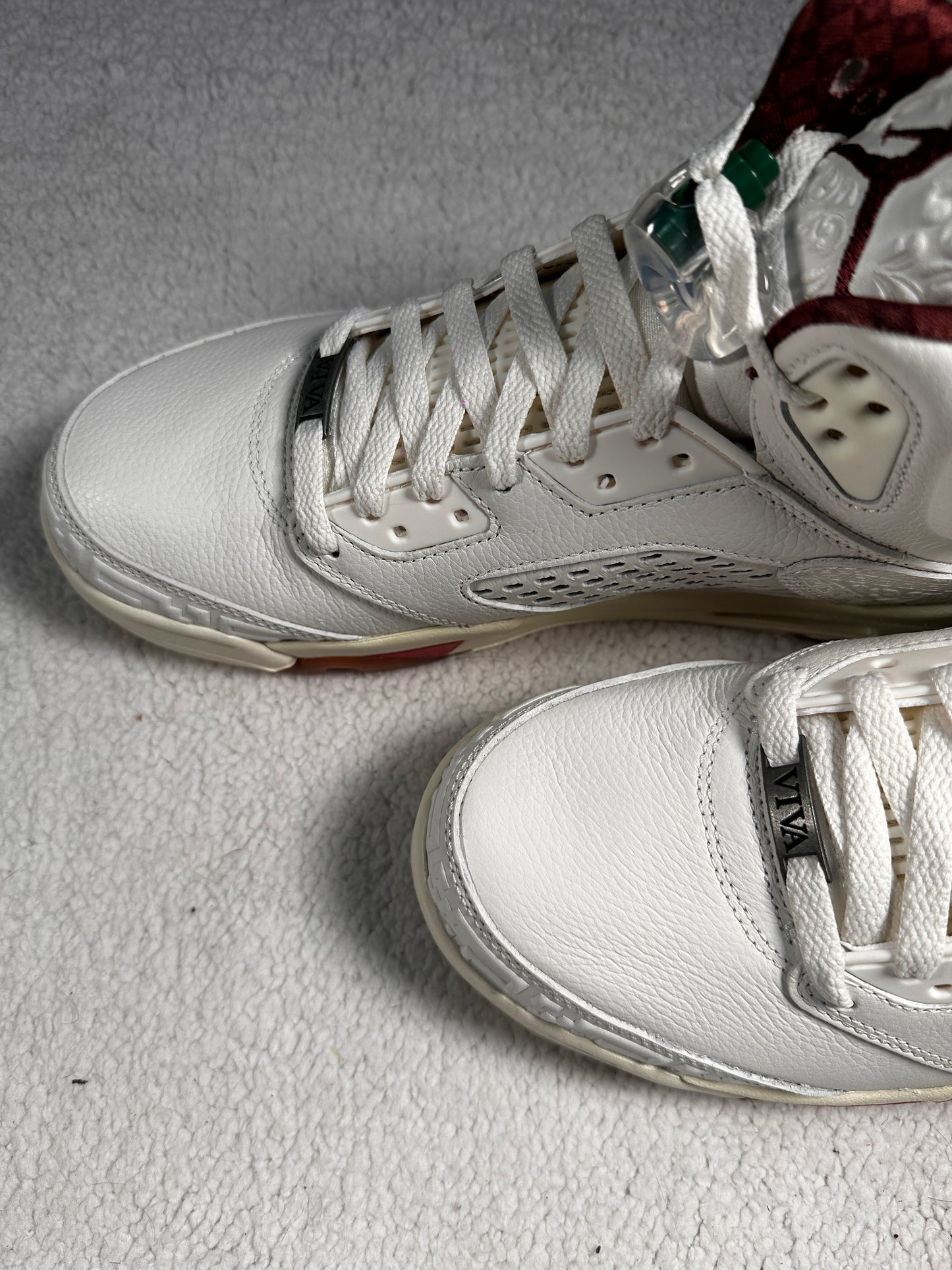 Nike Air Jordan 5 Retro ‘El Grito’ en talla 27 cm
