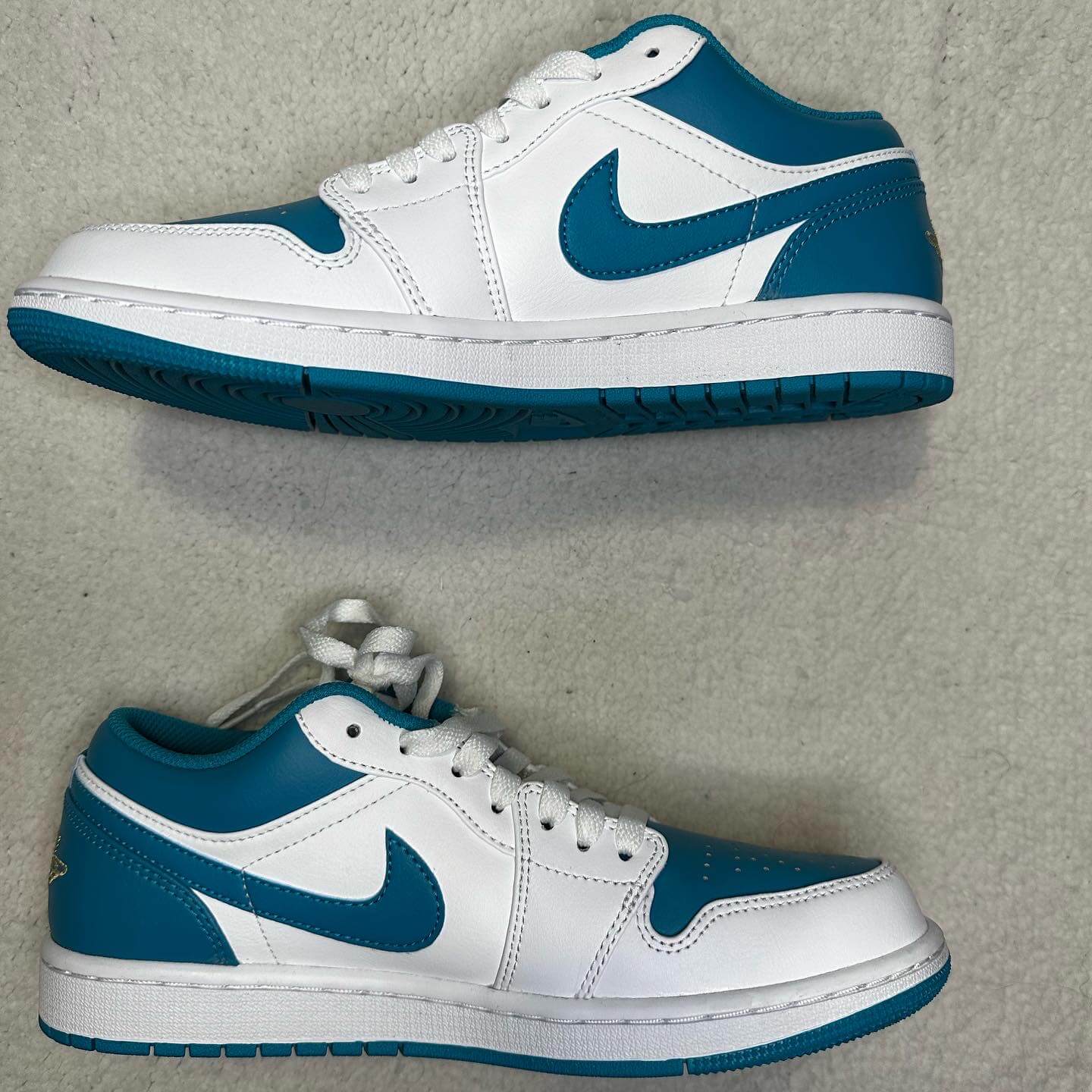 Sneakers Nike Air 1 Low Azul con Blanco. Talla 26 cms