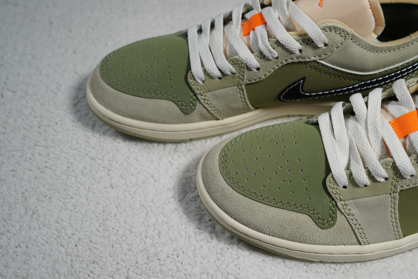 Sneakers Air Jordan 1 Low SE Craft. Talla 27 centímetros.
