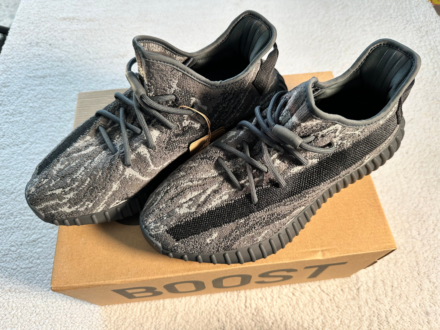 Adidas YZY 350 VS MX Dark Salt. Talla 28 cms