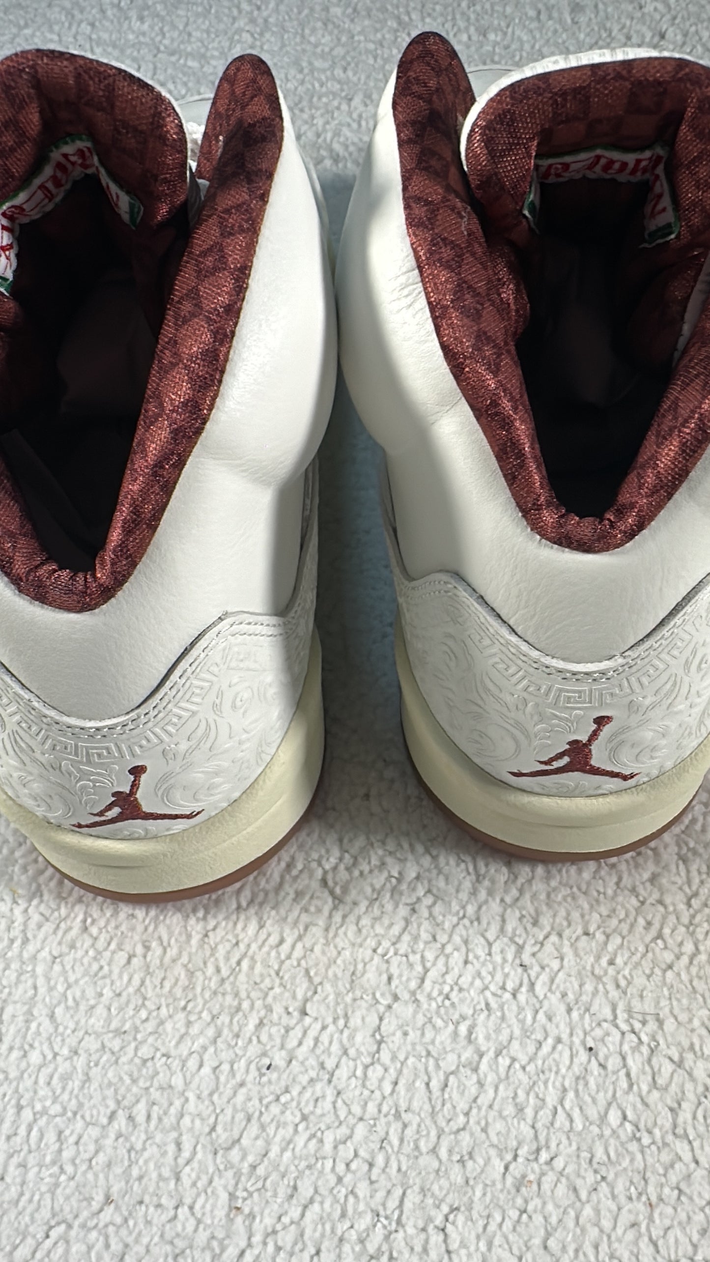 Nike Air Jordan 5 Retro ‘El Grito’ en talla 27 cm
