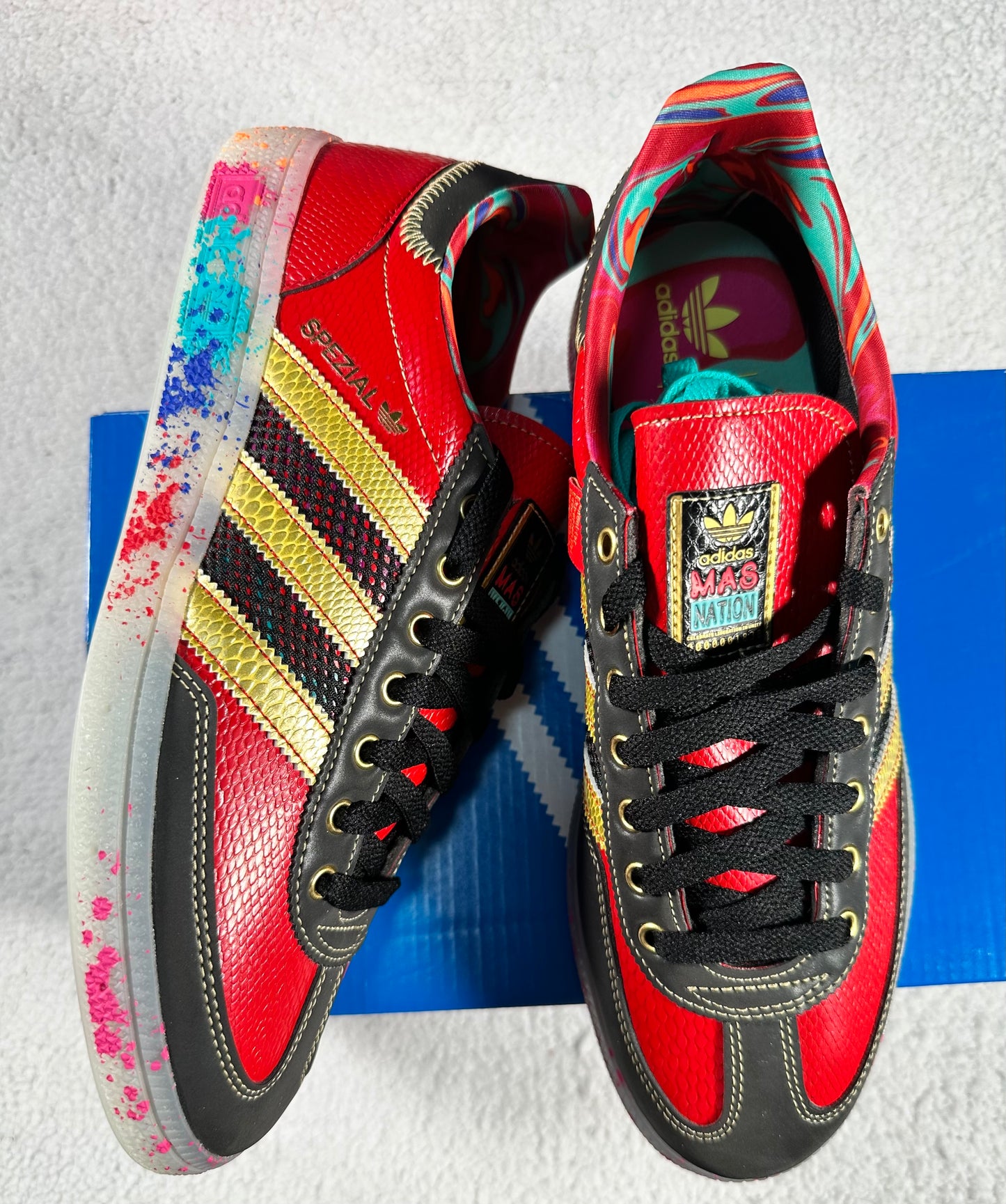 Adidas Handball Spezial. Talla 27 cms