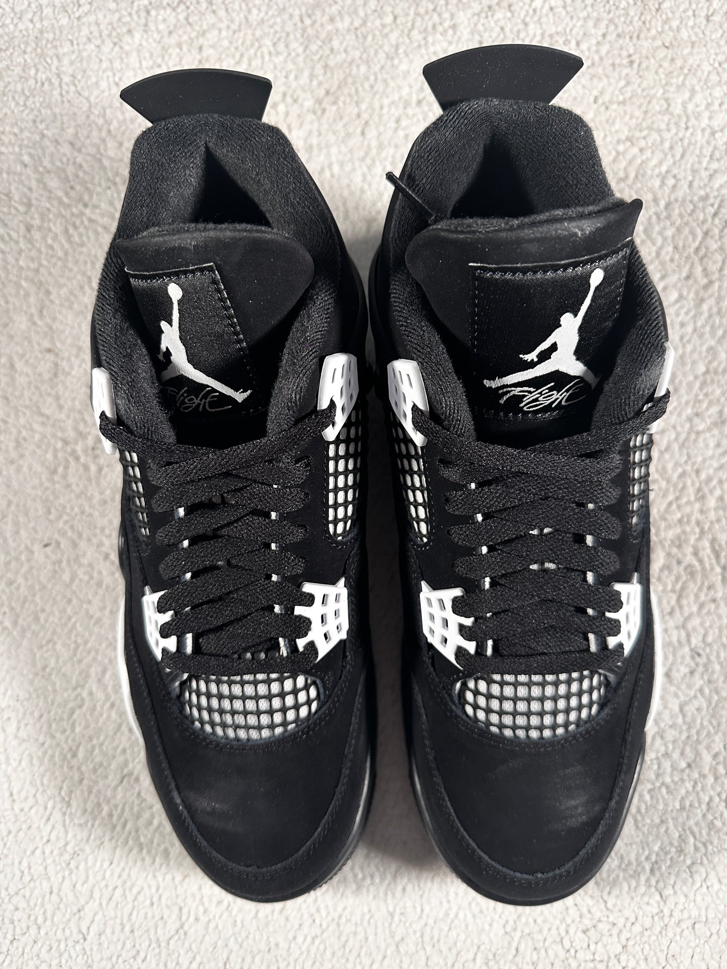 Nike Air Jordan 4 Retro White Thunder. Talla 27 centímetros