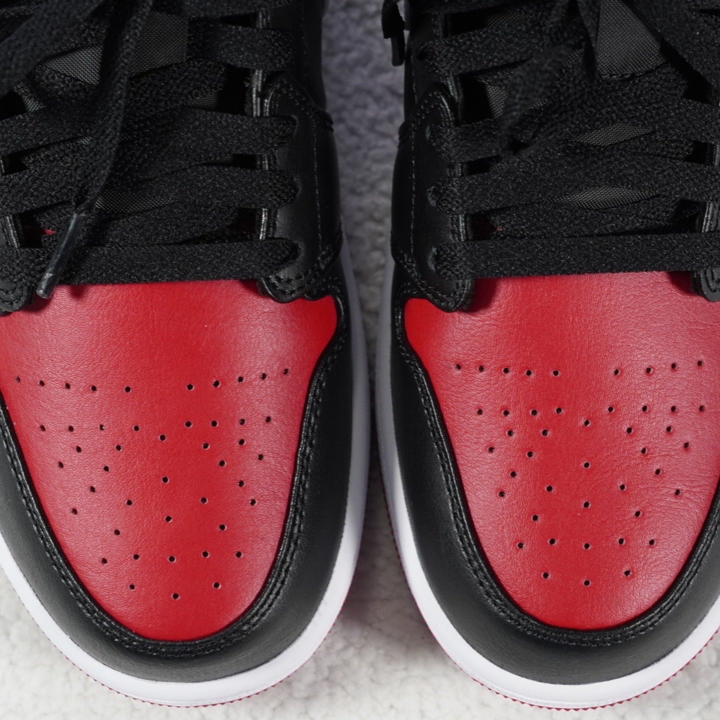 Air Jordan 1 Low Alternate Bred Toe. Talla 27 cms