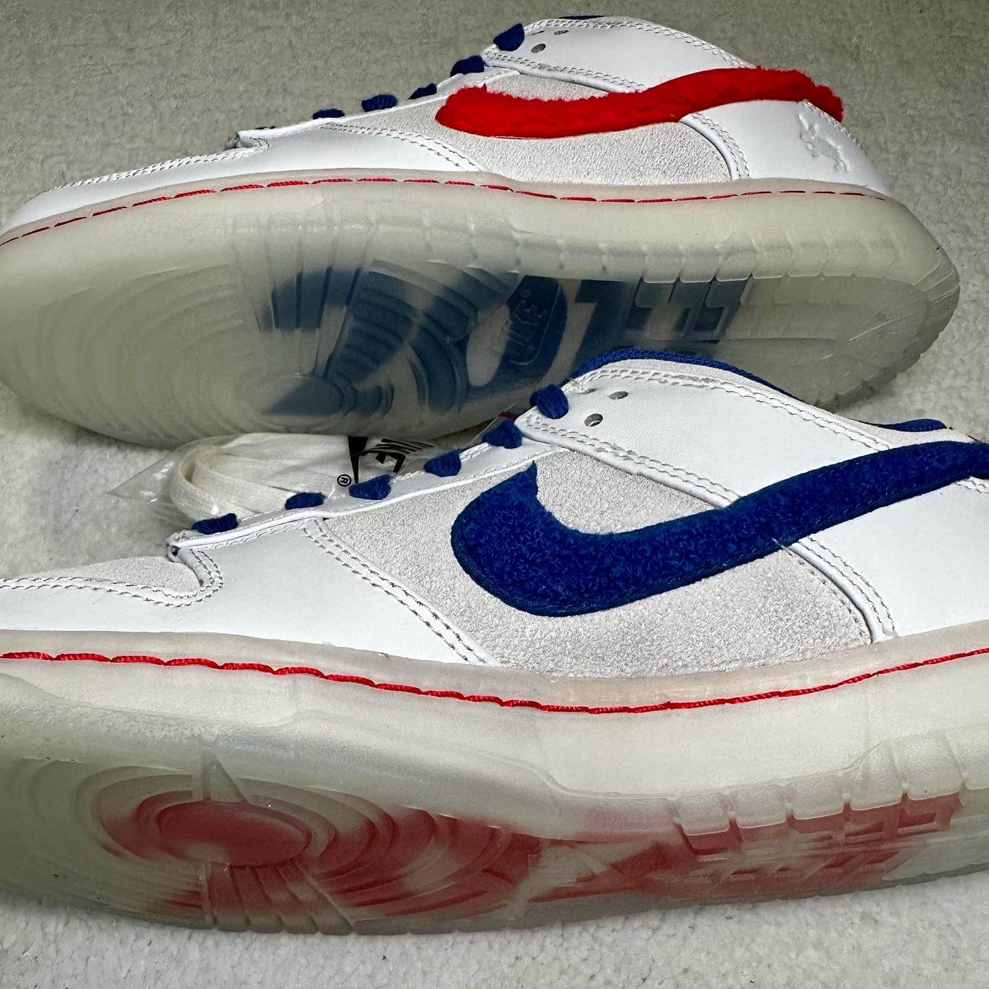 Sneakers Nike Dunk Low Retro PRM ' Año del conejo' Talla 25.5 cms