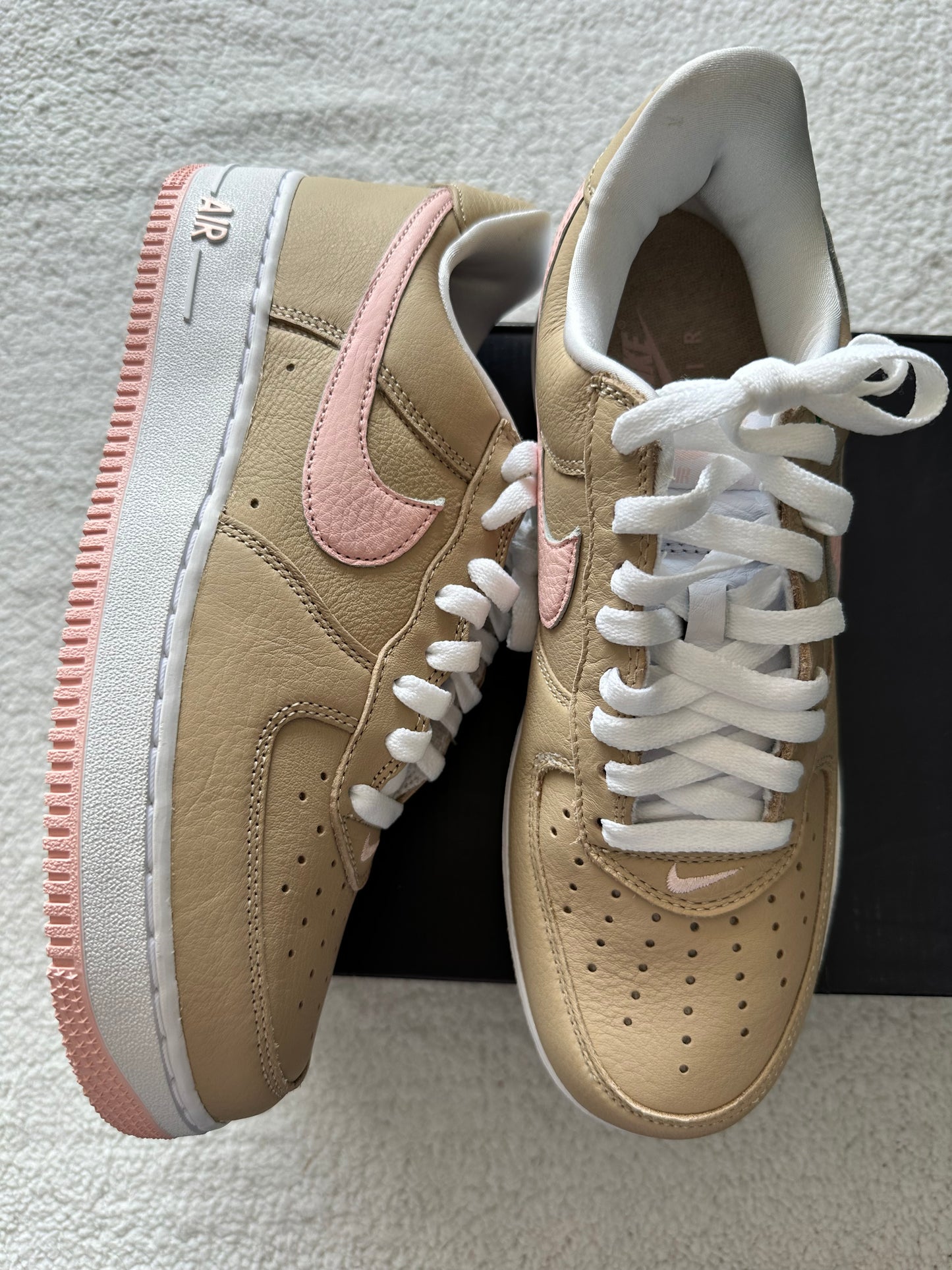 Air Force 1 Low Retro Linen. Talla 27 cms