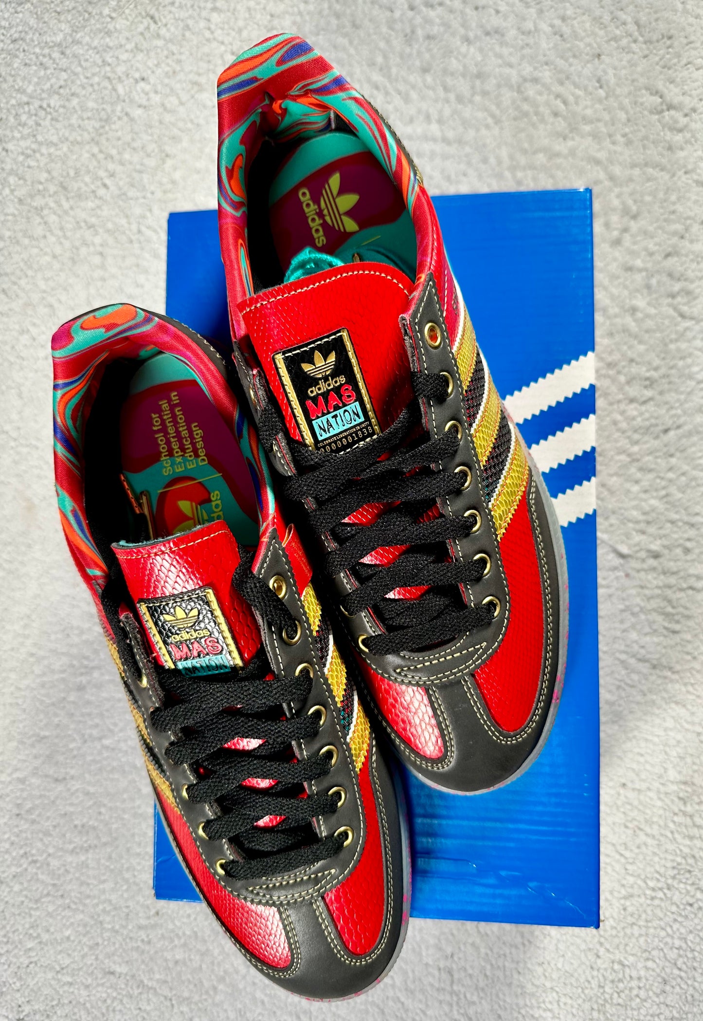 Adidas Handball Spezial. Talla 27 cms