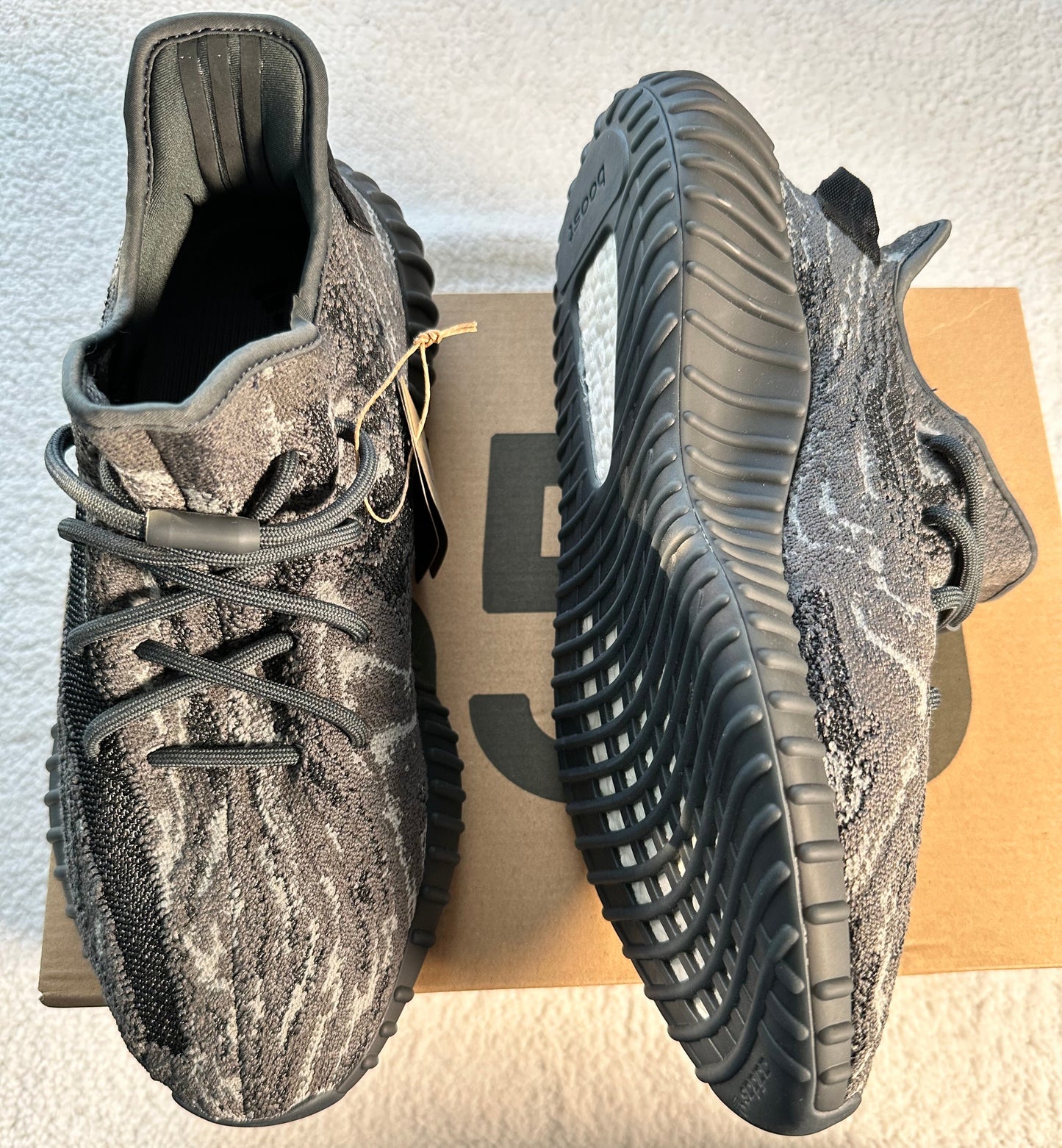 Adidas YZY 350 VS MX Dark Salt. Talla 28 cms
