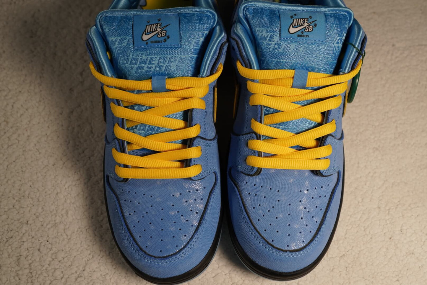 Sneakers Nike SB Dunk Low Chicas Super Poderosas. Talla 27 centimetros
