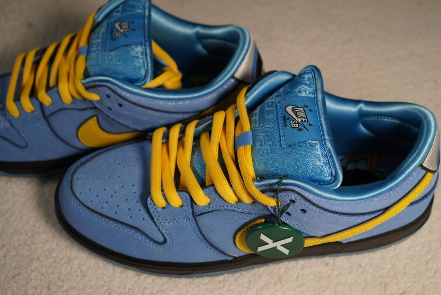 Sneakers Nike SB Dunk Low Chicas Super Poderosas. Talla 27 centimetros