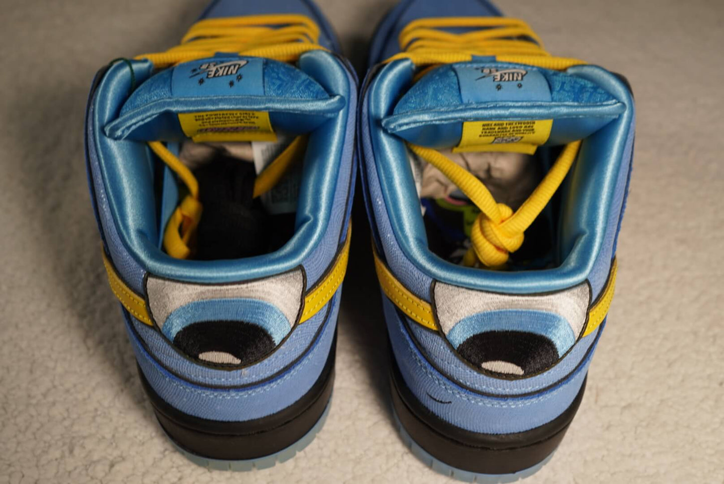 Sneakers Nike SB Dunk Low Chicas Super Poderosas. Talla 27 centimetros