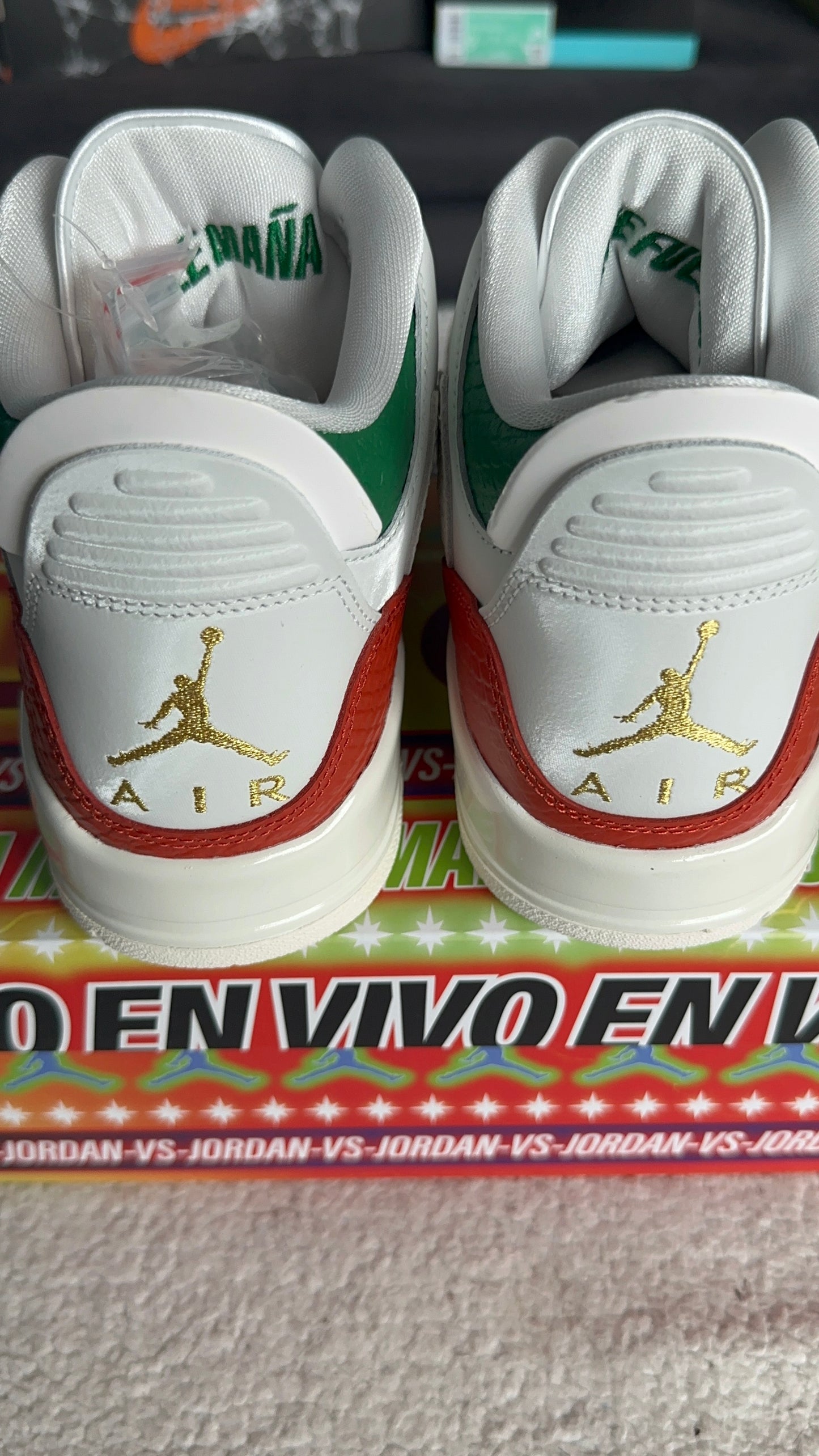 Nike Air Jordan 3 Retro El Vuelo. Talla 26.5 cms