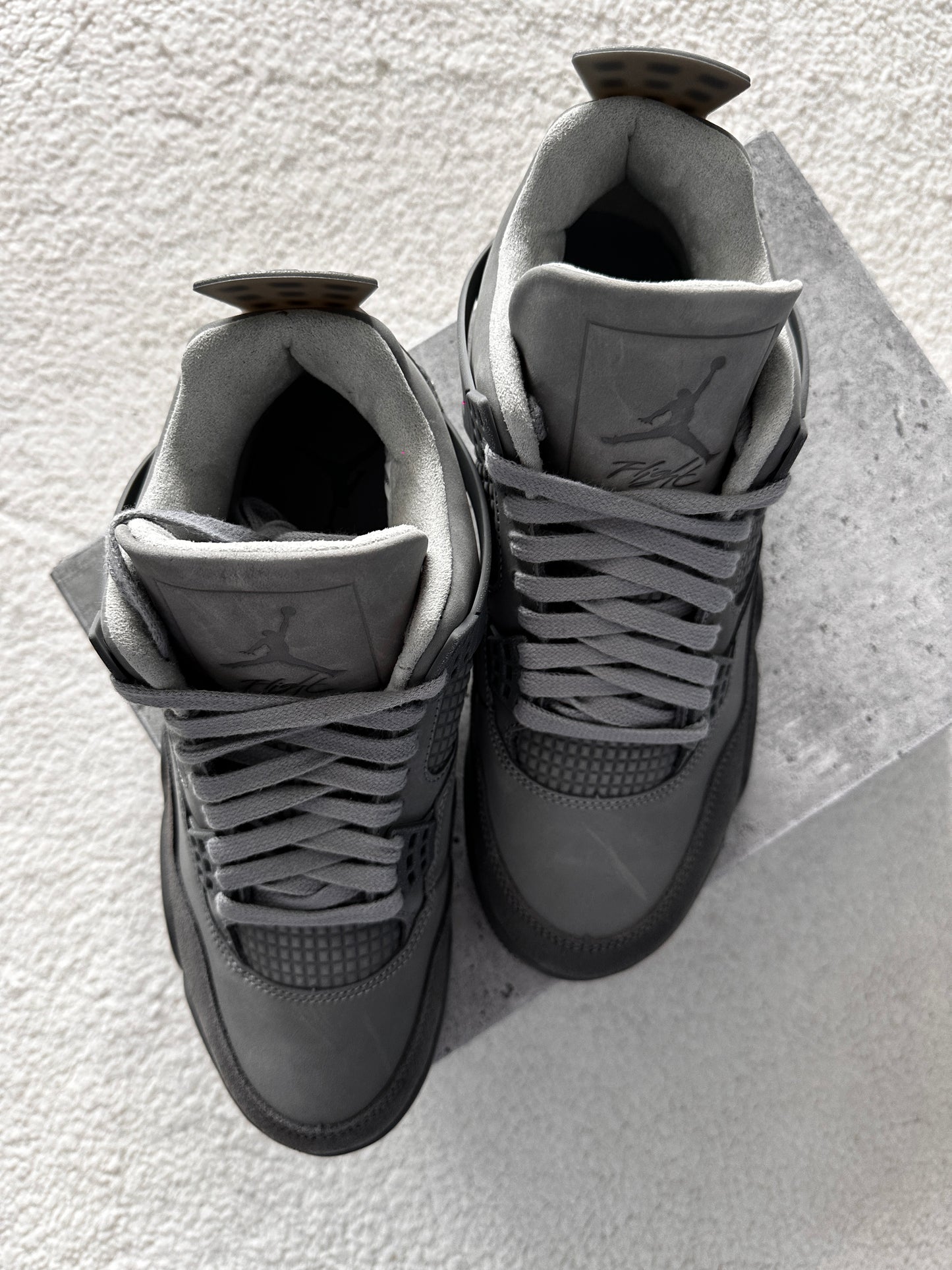 Nike Air Jordan 4 Retro SE Gris Cemento. Talla 26 centímetros