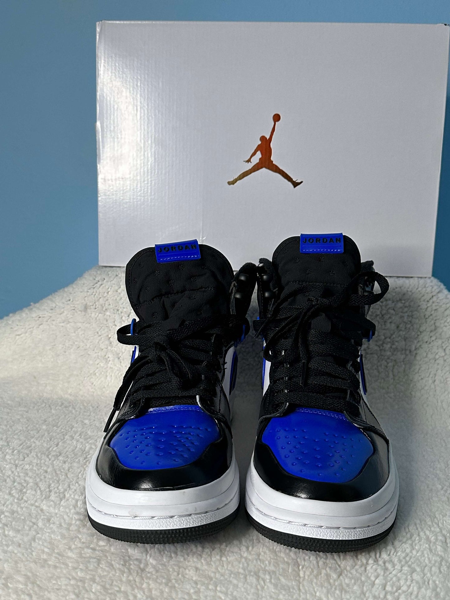Sneakers Nike Air Jordan Acclimate Mujer. Talla 26 cms
