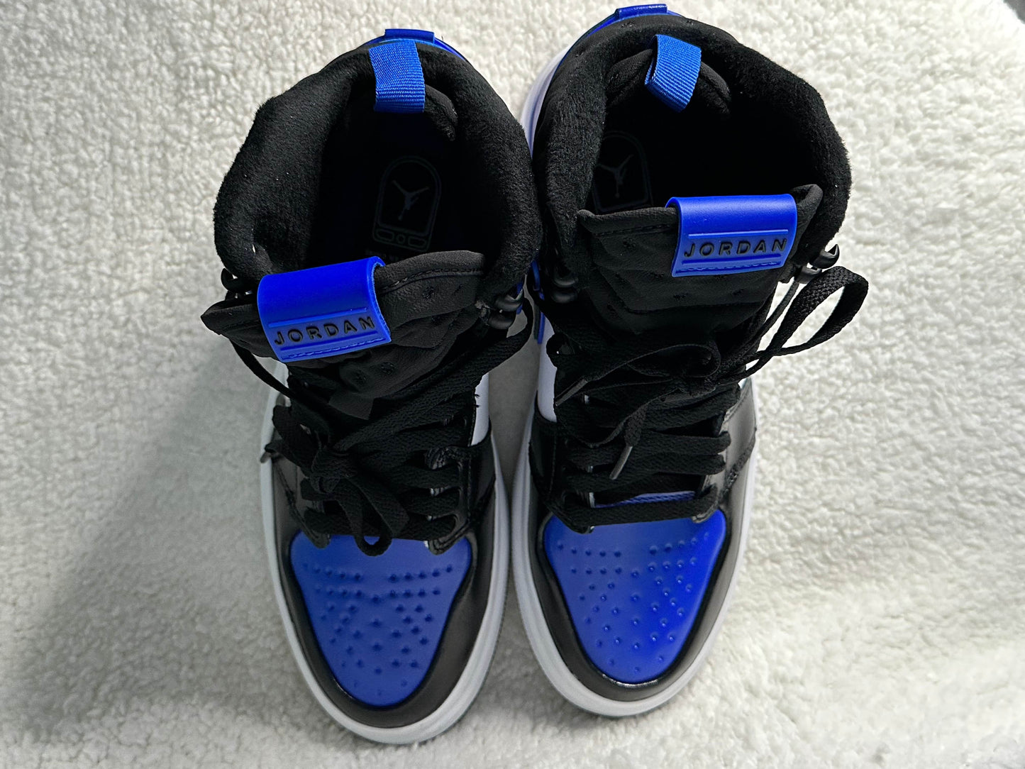 Sneakers Nike Air Jordan Acclimate Mujer. Talla 26 cms