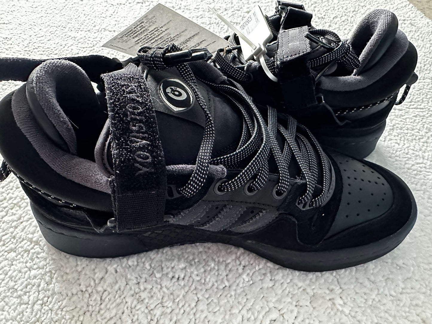 Sneakers Adidas Forum Buckle Low Bad Bunny. Talla 26 cm