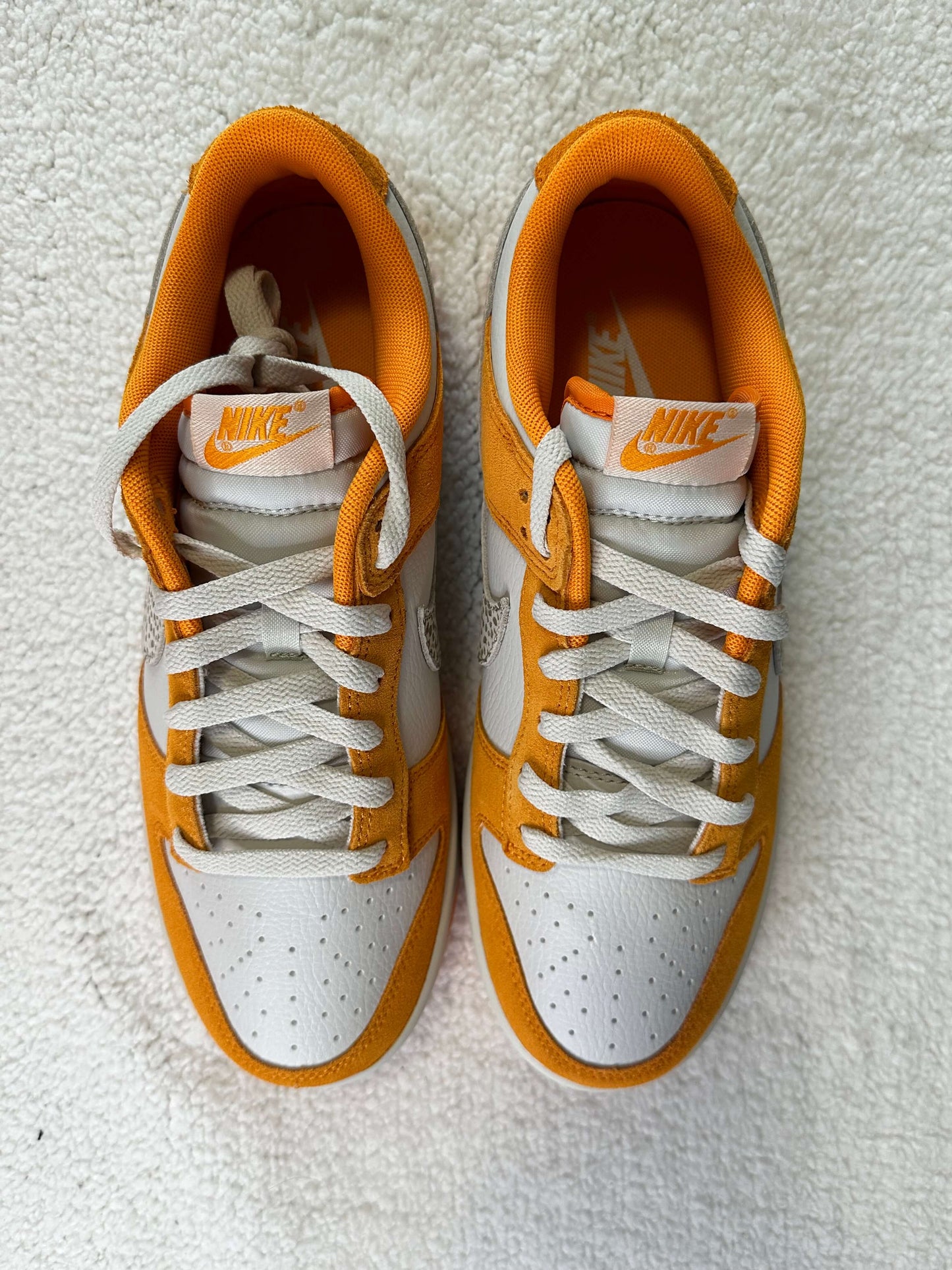 Sneakers Nike Dunk Low AS 'Kumquat'. Talla 27 cms