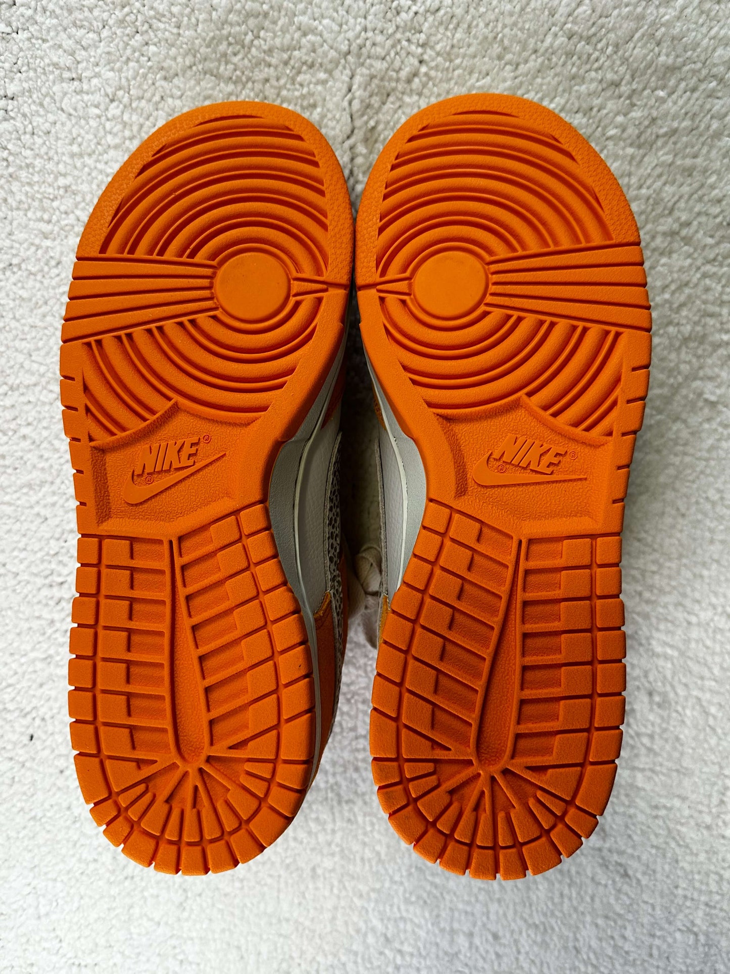 Sneakers Nike Dunk Low AS 'Kumquat'. Talla 27 cms