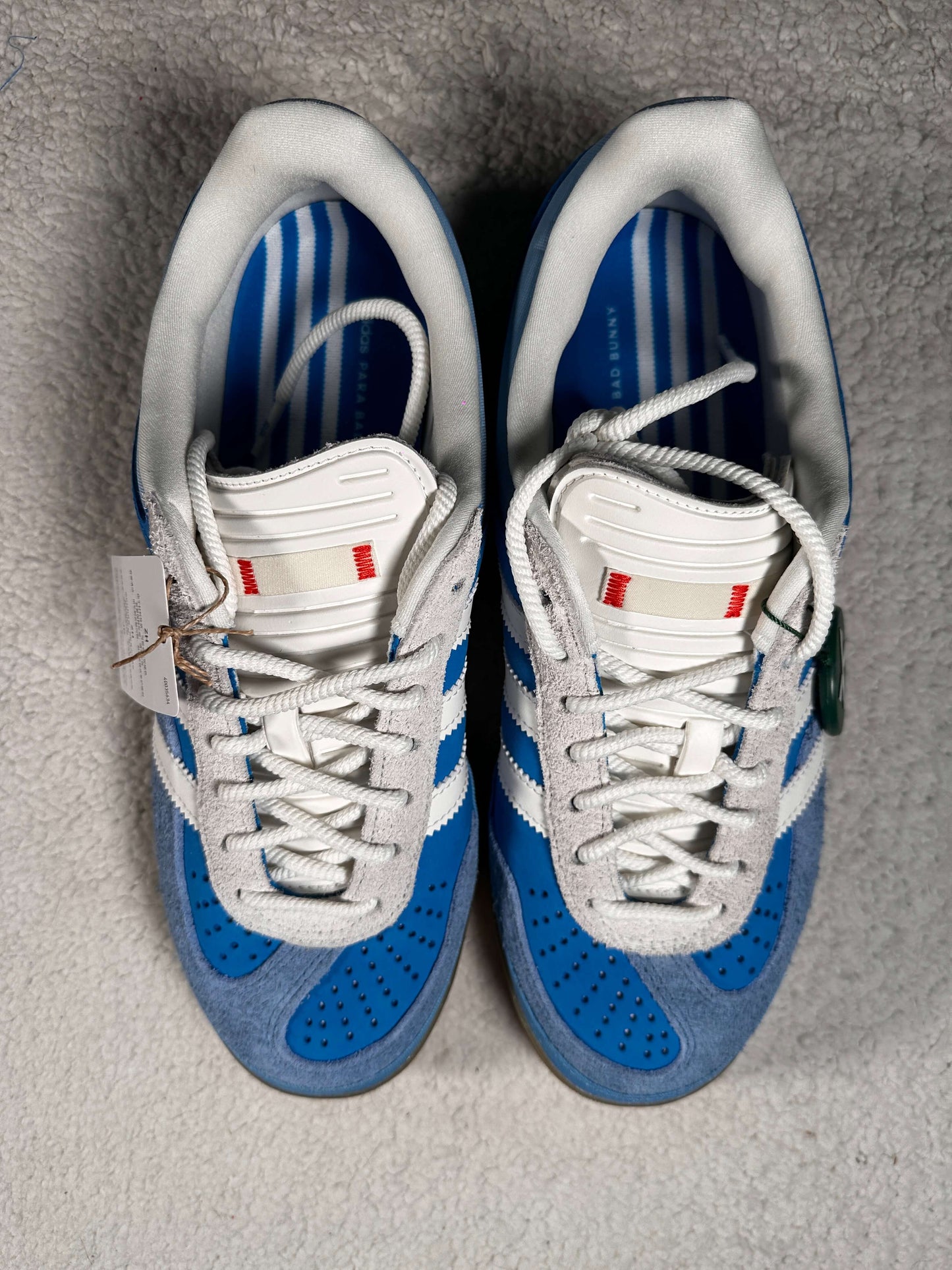 Sneakers Adidas Bad Bunny Gazelle Indoor San Juan. Talla 27 cms
