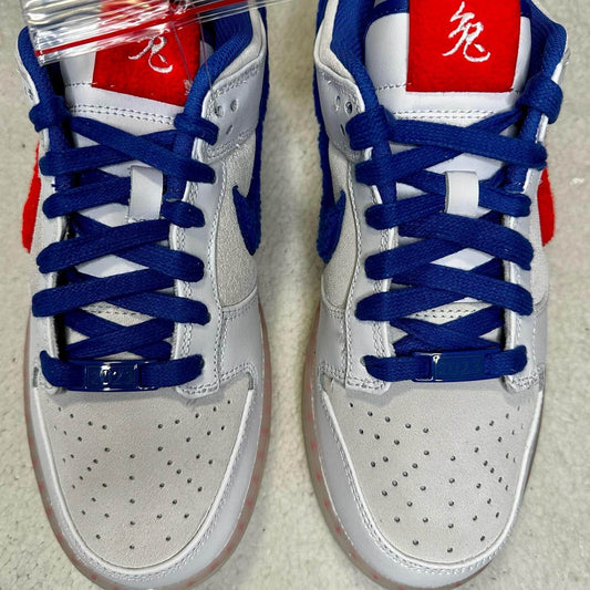 Sneakers Nike Dunk Low Retro PRM ' Año del conejo' Talla 25.5 cms