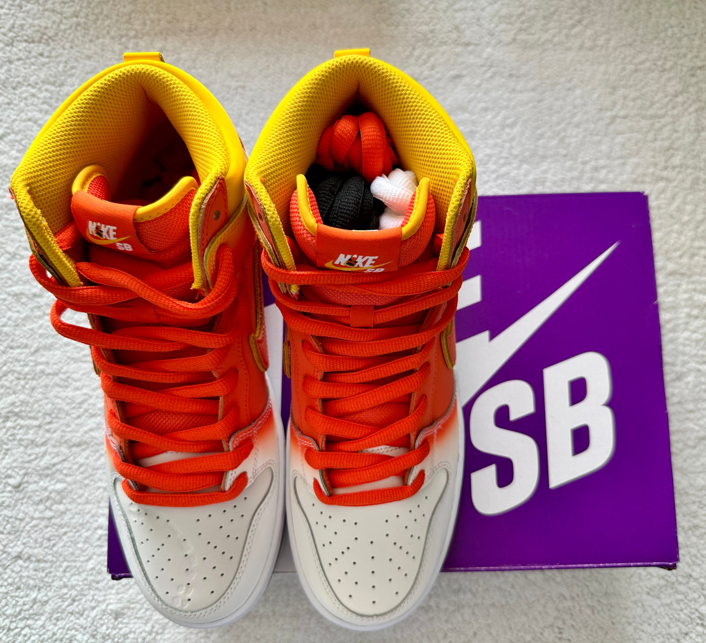 Nike SB Dunk High Sweet Tooth. Talla 27 centimetros
