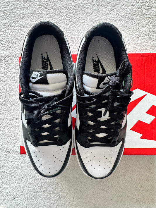 SB Dunk Low Retro Panda. Talla 25 cms