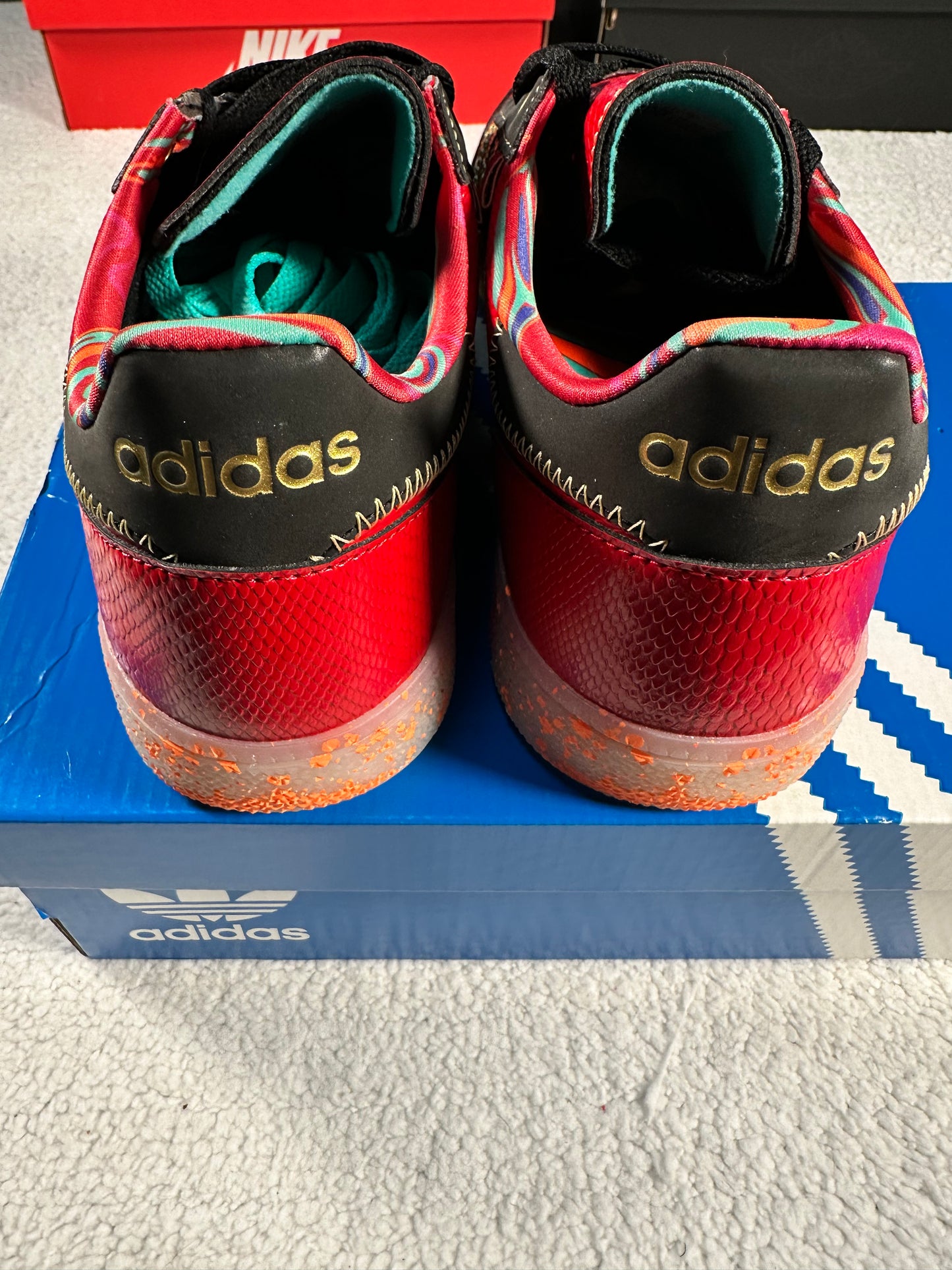 Adidas Handball Spezial. Talla 27 cms