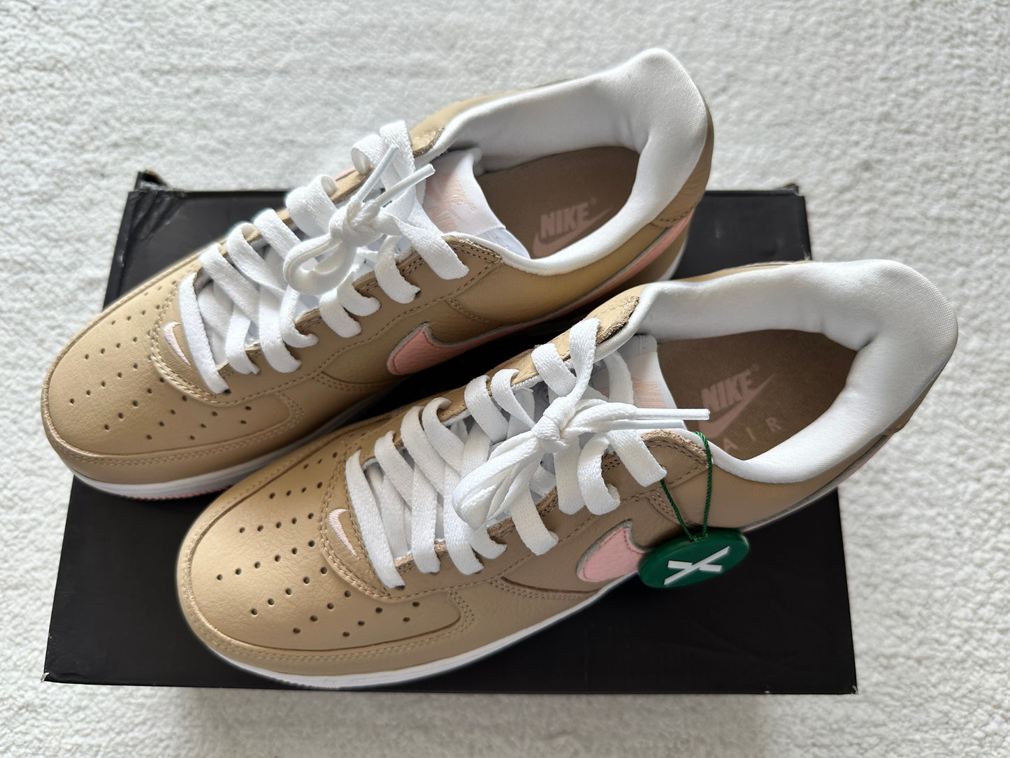 Air Force 1 Low Retro Linen. Talla 27 cms