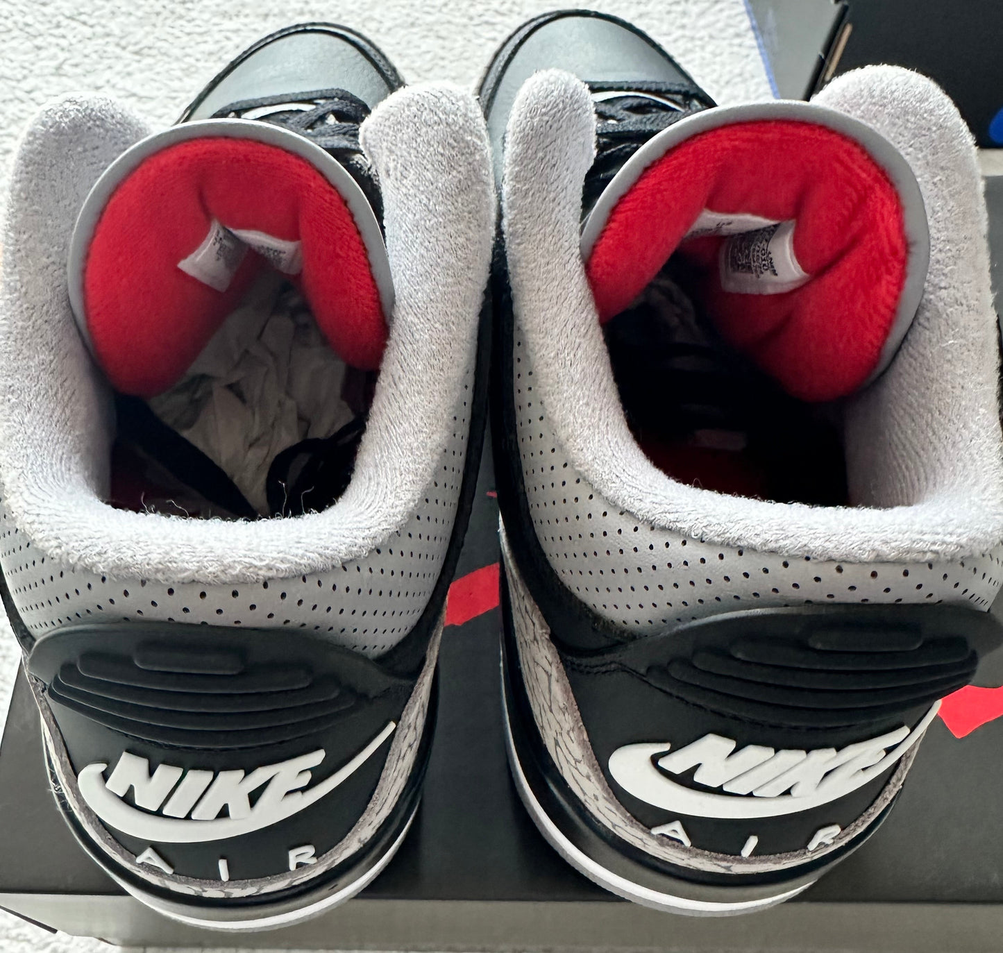 Air Jordan 3 Retro Black Cement. Talla 27 cms