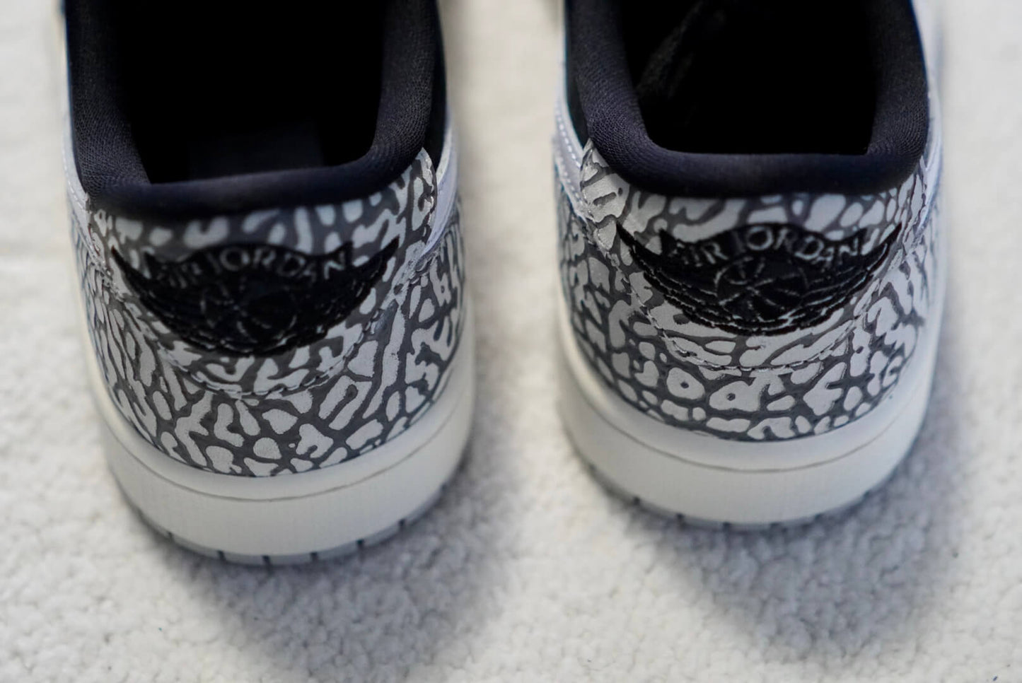 Sneakers Nike Air Jordan 1 Retro Low 'Elefant Print'. Talla 26 centimetros