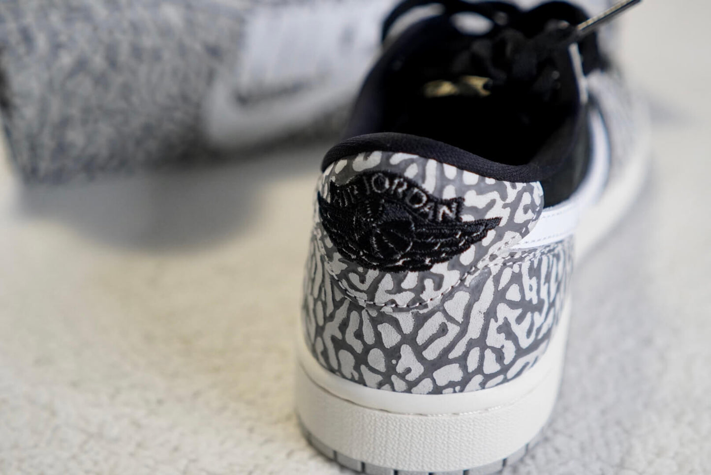 Sneakers Nike Air Jordan 1 Retro Low 'Elefant Print'. Talla 26 centimetros