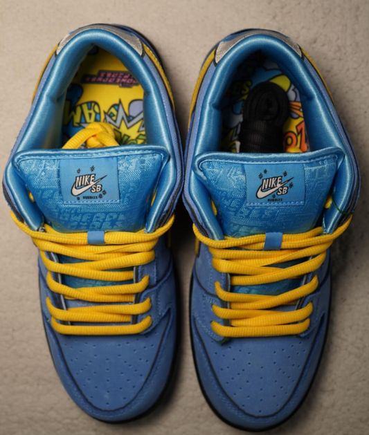 Sneakers Nike SB Dunk Low Chicas Super Poderosas. Talla 27 centimetros
