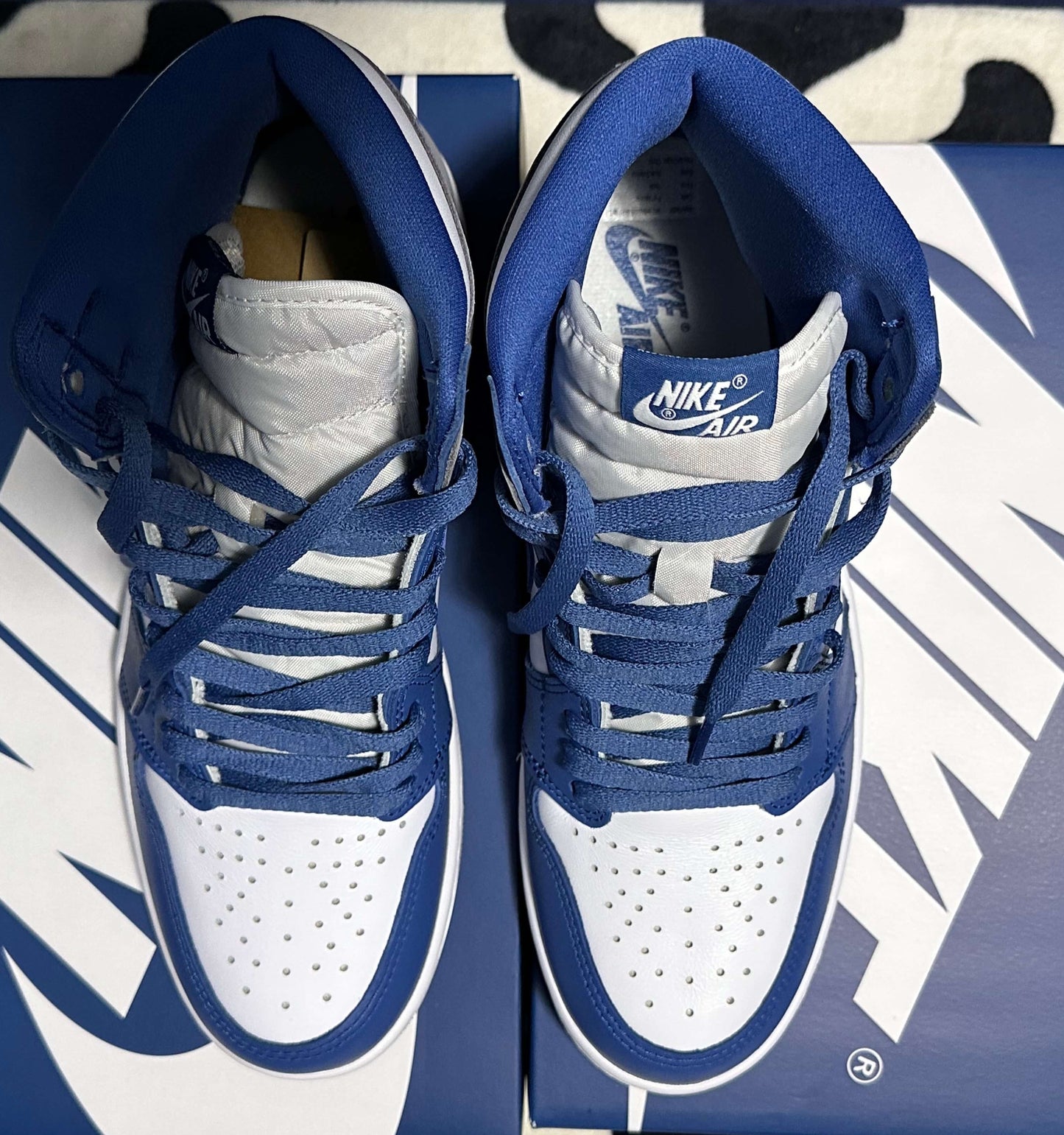 Sneakers Nike Air Jordan 1  'True Blue' Retro High OG Talla 28 cms