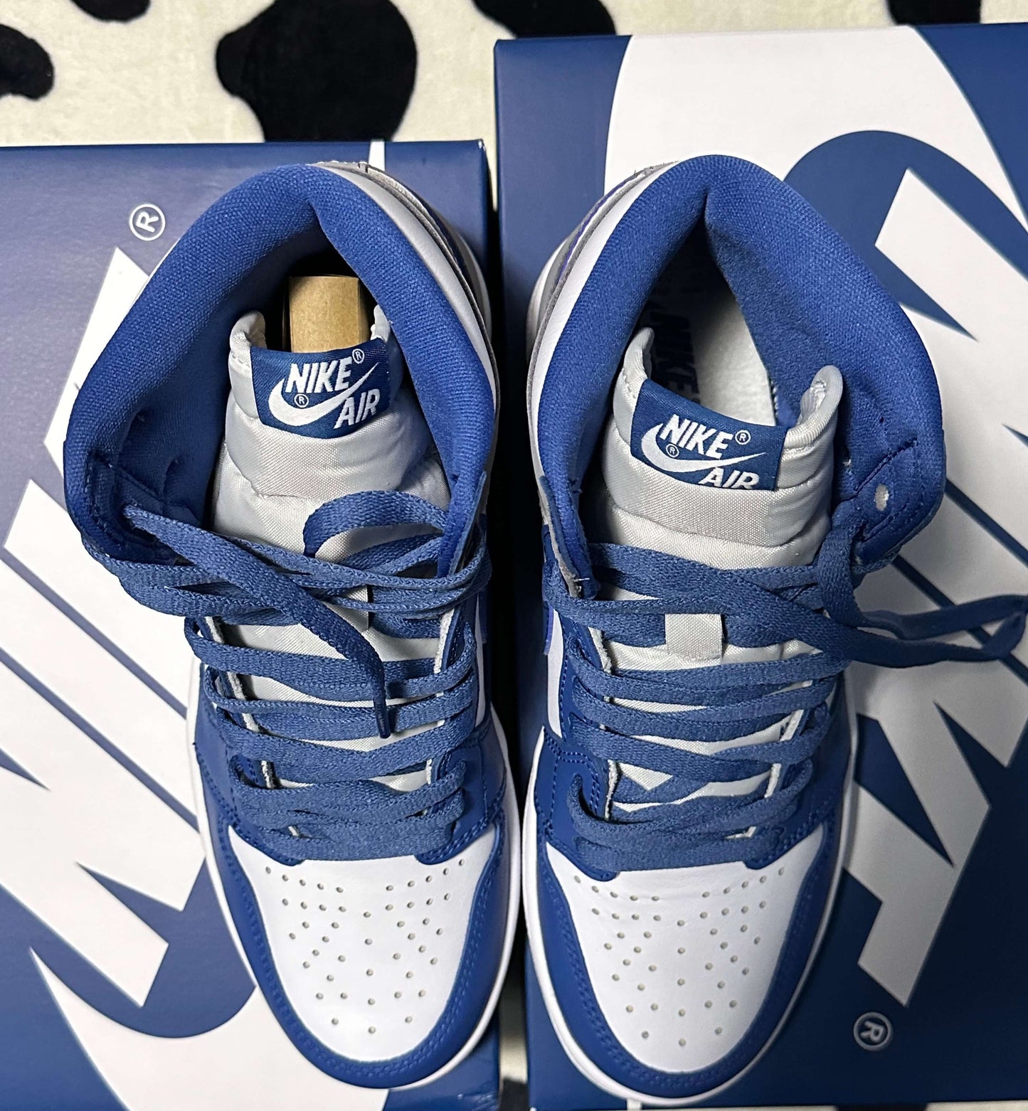 Sneakers Nike Air Jordan 1 True Blue Retro High OG Talla 26 cms.